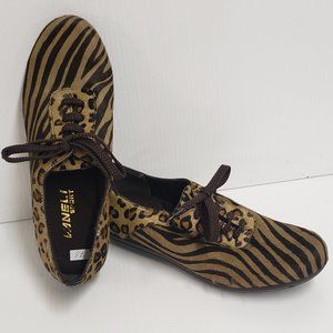 Vaneli Sport Print Lace Up Shoes